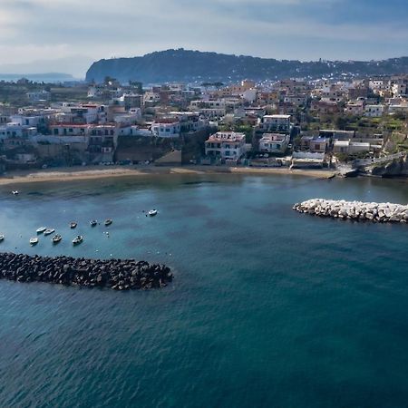 Marevestrum - Incantevole Casa Con Accesso Diretto In Spiaggia Bacoli Dış mekan fotoğraf