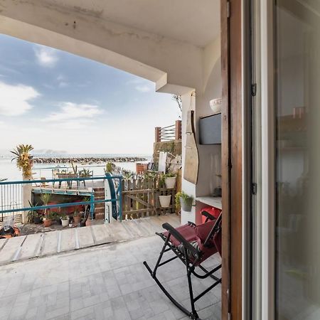 Marevestrum - Incantevole Casa Con Accesso Diretto In Spiaggia Bacoli Dış mekan fotoğraf