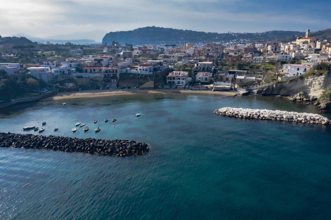 Marevestrum - Incantevole Casa Con Accesso Diretto In Spiaggia Bacoli Dış mekan fotoğraf